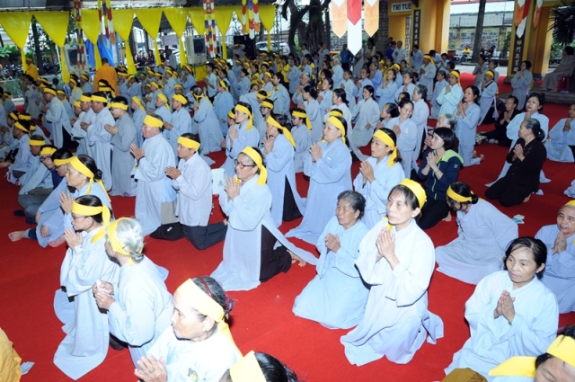 Lễ nhập kim quan cố HT.Thích Quang Đạo