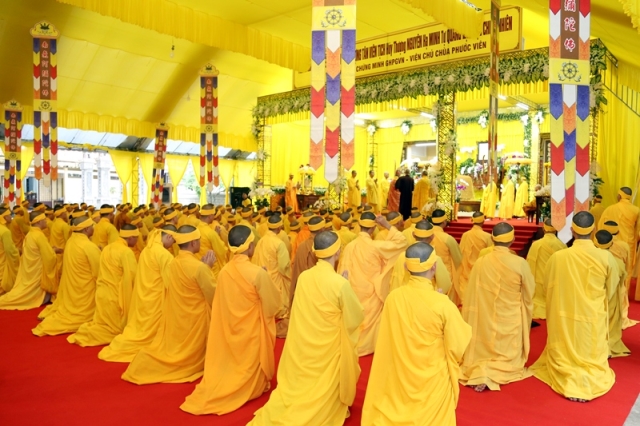 Lễ nhập kim quan cố HT.Thích Quang Đạo