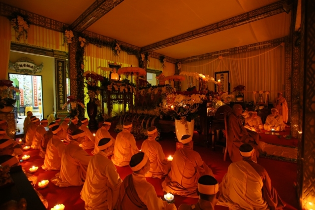 Đêm thắp nến tri ân &#039;Nghe lời di huấn&#039; của cố HT. Thích Quang Đạo