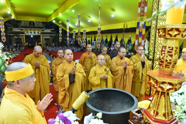 Chùa Giác Ngộ điếu viếng lễ tang HT. Thích Quang Đạo và Mẫu thân ĐĐ. Thích Phước Huệ