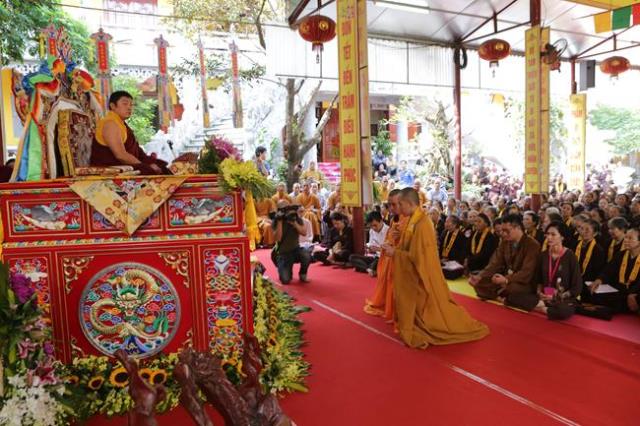 Giao lưu văn hóa Phật giáo Việt Nam- Nepal với phái đoàn Đức Phachok Rinpoche tại Thái Nguyên