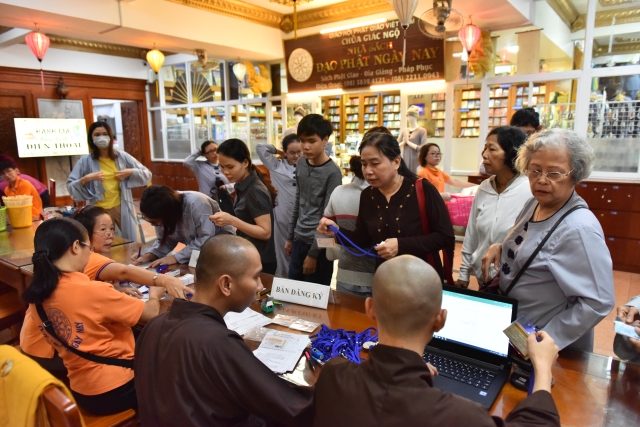 Chùa Giác Ngộ: Khóa tu Ngày An Lạc lần 27 - 03-09-2017