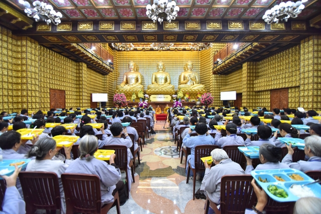 Chùa Giác Ngộ: Khóa tu Ngày An Lạc lần 27 - 03-09-2017