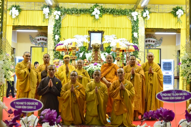 Chùa Giác Ngộ điếu viếng lễ tang HT. Thích Quang Đạo và Mẫu thân ĐĐ. Thích Phước Huệ