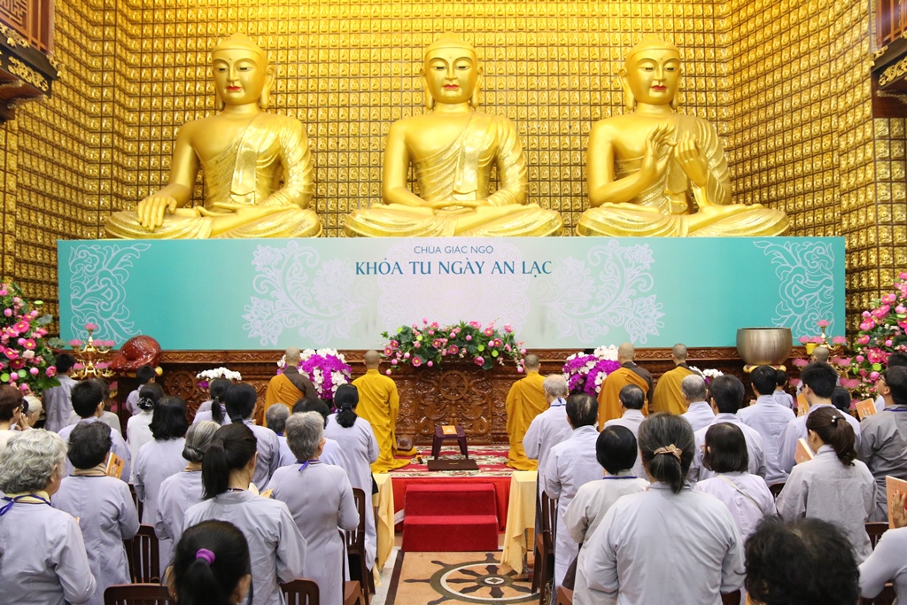 Khóa tu Ngày an lạc thứ 24 tại chùa Giác Ngộ