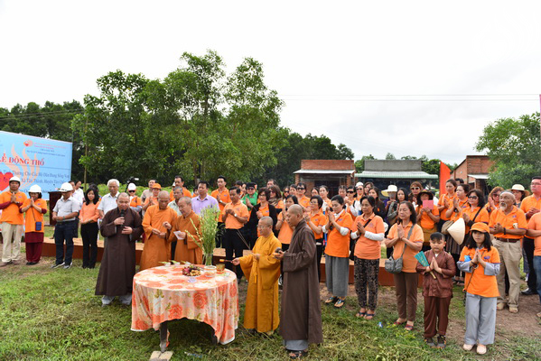 TỔNG KẾT CHƯƠNG TRÌNH “TRAO TẶNG YÊU THƯƠNG” TẠI TỈNH  TÂY NINH (C111)