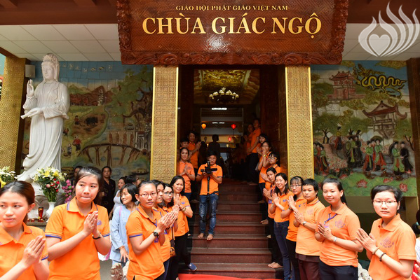 Tổng kết Lễ Tốt Nghiệp Tại HVPGVN CS Lê Minh Xuân và Lễ Húy Kỵ tại chùa Giác Ngộ (C123)
