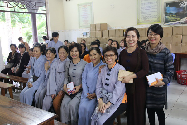 QUỸ ĐẠO PHẬT NGÀY NAY_ TỔNG KẾT CÚNG DƯỜNG TRƯỜNG HẠ TẠI CHÙA ẤN QUANG, ĐỒNG NAI VÀ VŨNG TÀU C108-1