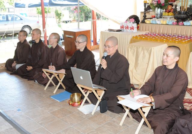 Khóa Tu Phật Pháp Trẻ Em Mùa Hè 2017 tại Tu Viện Huyền Không, San Jose