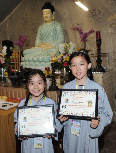 Khóa Tu Phật Pháp Trẻ Em Mùa Hè 2017 tại Tu Viện Huyền Không, San Jose