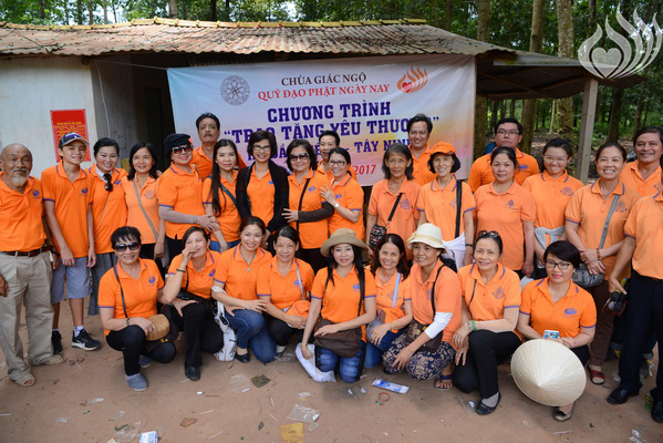 TỔNG KẾT CHƯƠNG TRÌNH “TRAO TẶNG YÊU THƯƠNG” TẠI TỈNH  TÂY NINH (C111)