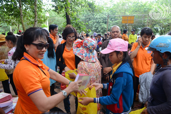 TỔNG KẾT CHƯƠNG TRÌNH “TRAO TẶNG YÊU THƯƠNG” TẠI TỈNH  TÂY NINH (C111)