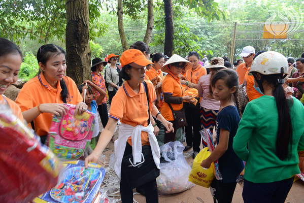TỔNG KẾT CHƯƠNG TRÌNH “TRAO TẶNG YÊU THƯƠNG” TẠI TỈNH  TÂY NINH (C111)
