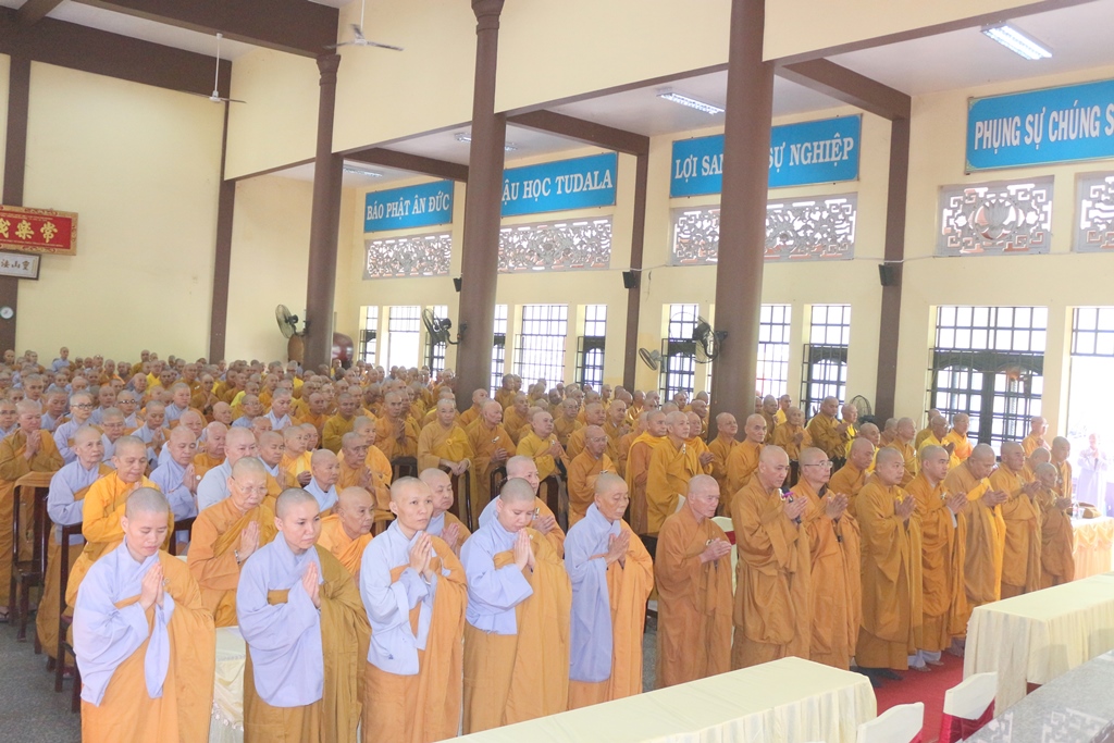 Bình Dương: Thời Pháp Thoại của HT. Thích Thiện Nhơn, Chủ Tịch HĐTS TW GHPGVN