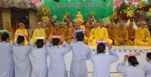 Bình Dương: Lễ Vu Lan Báo Hiếu Tại Chùa Tổ Đỉa Long Hưng