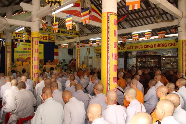 Đồng Tháp: Khai mạc khoá hành chánh trụ trì năm 2017