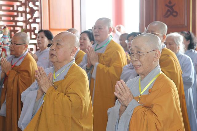 Lễ ra mắt phân ban ni giới Phật giáo tỉnh Đồng Tháp NK. 2017- 2022