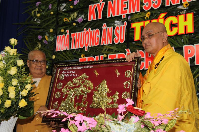 Đồng Tháp: Lễ khánh tuế và kỷ niệm 55 năm xuất gia HT. Thích Thiện Huệ