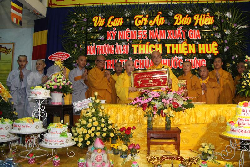 Đồng Tháp: Lễ khánh tuế và kỷ niệm 55 năm xuất gia HT. Thích Thiện Huệ