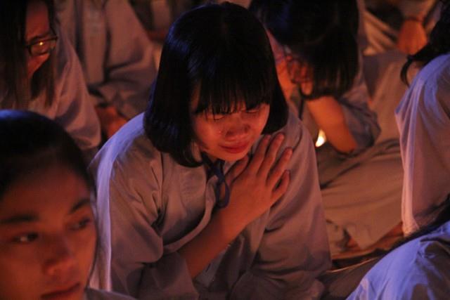 Thái Bình: Xúc động đêm thắp nến tri ân tại chùa Bụt Mọc