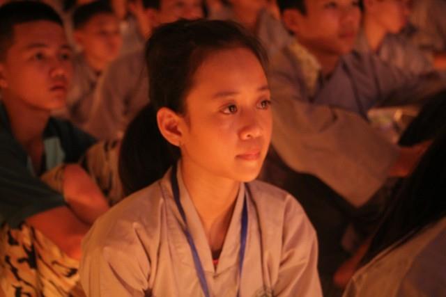 Thái Bình: Đêm thắp nến tri ân tại chùa Hoằng Văn