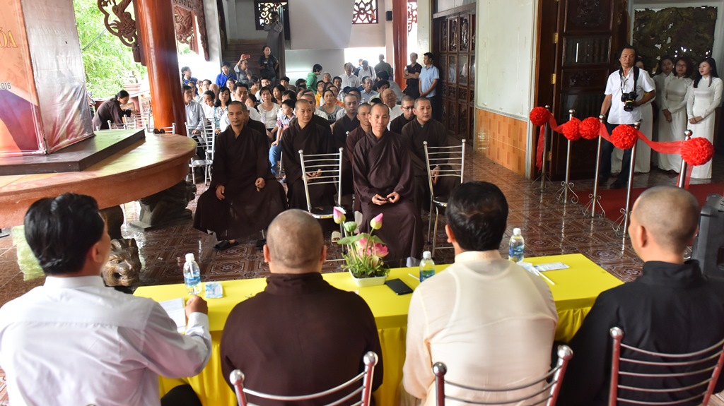 KHAI MẠC TRIỂN LÃM MỸ THUẬT PHẬT GIÁO “ HIỂU VÀ THƯƠNG”