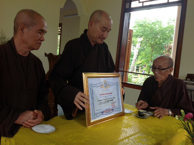 Khánh Hòa: Tấn phong Hòa thượng cho TT. Thích Thông Thắng