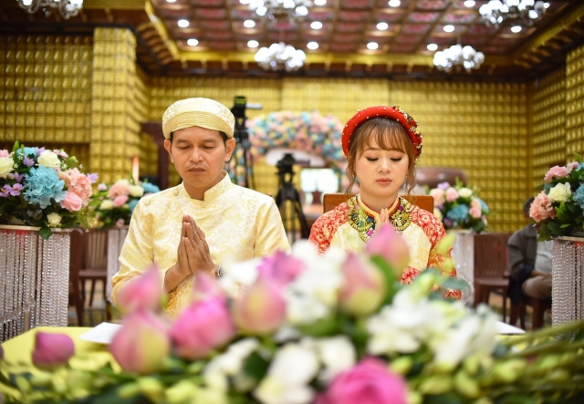 Chùa Giác Ngộ: Trang nghiêm lễ hằng thuận của Công Vạn và Lâm Như