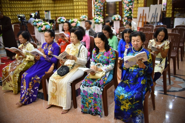 Chùa Giác Ngộ: Trang nghiêm lễ hằng thuận của Công Vạn và Lâm Như