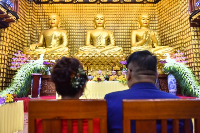 Chùa Giác Ngộ: Ấm áp lễ hằng thuận của Nguyễn Khánh Duy và Vũ Thị Ngọc