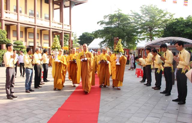 Bình Dương: Đại lễ cầu siêu các nạn nhân tử vong do TNGT