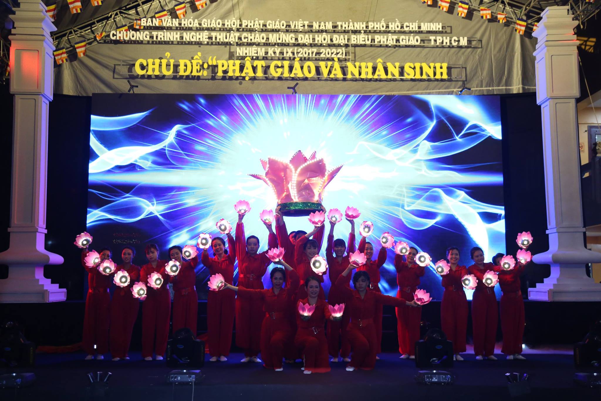 TP. HCM : Tưng bừng đêm nhạc &quot;Phật giáo và nhân sinh &quot;