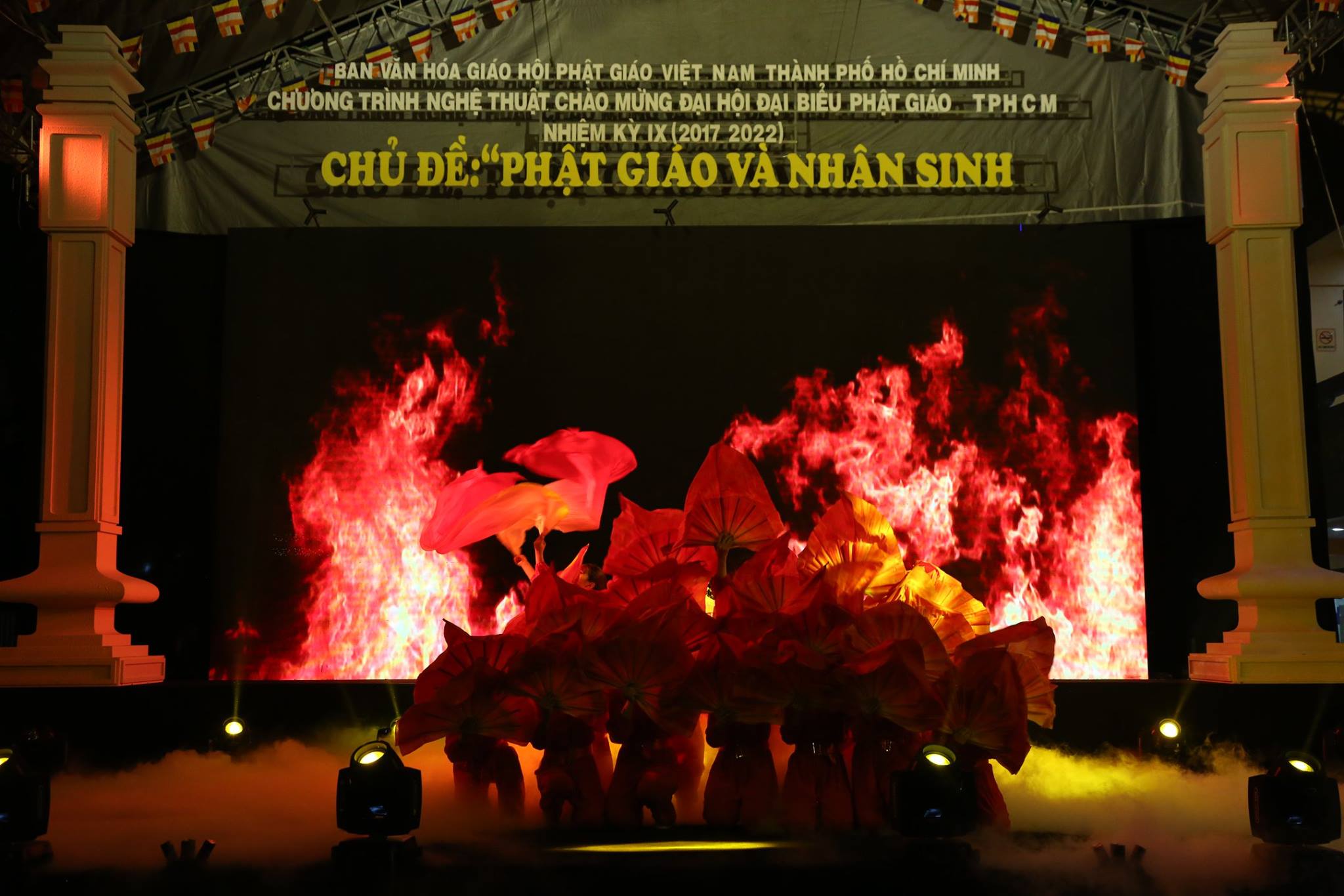 TP. HCM : Tưng bừng đêm nhạc &quot;Phật giáo và nhân sinh &quot;