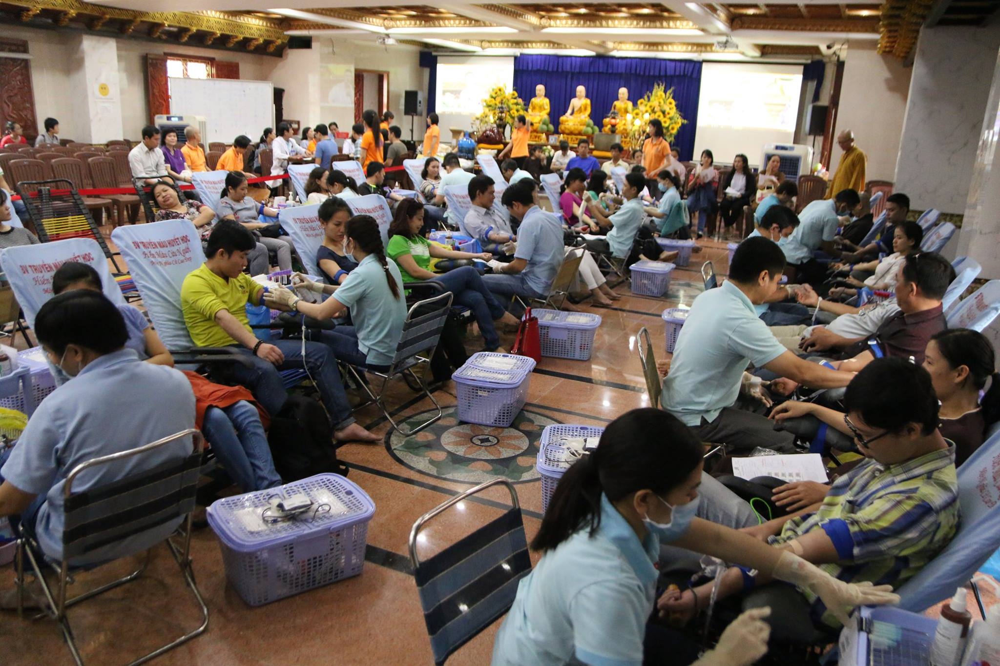 440 người tham gia hiến máu tại chùa Giác Ngộ, ngày 16/12/2017
