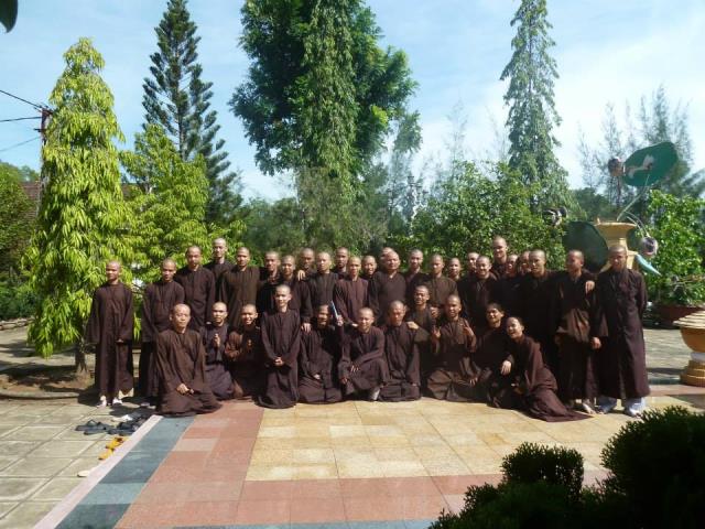 Thảo Luận Phương Cách Phát Triển Phật Học Viện Và Viện Nghiên Cứu Phật Học Nguyên Thiều