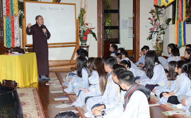 Chùa Đức Viên, San Jose, Hoa Kỳ, Khoá Tu Thiếu  Nhi Mùa Đông Năm 2017