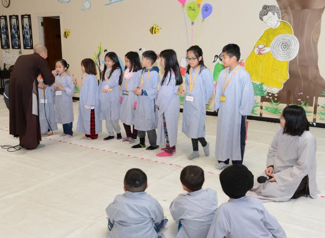 Chùa Đức Viên, San Jose, Hoa Kỳ, Khoá Tu Thiếu  Nhi Mùa Đông Năm 2017