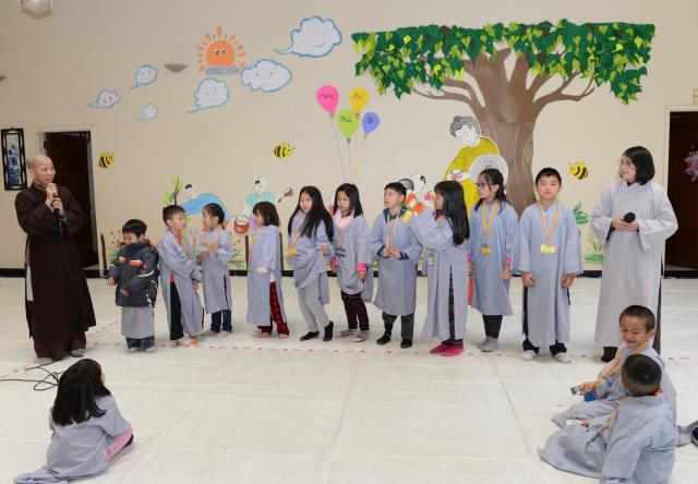 Chùa Đức Viên, San Jose, Hoa Kỳ, Khoá Tu Thiếu  Nhi Mùa Đông Năm 2017