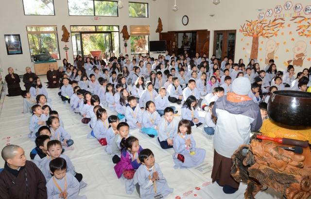 Chùa Đức Viên, San Jose, Hoa Kỳ, Khoá Tu Thiếu  Nhi Mùa Đông Năm 2017