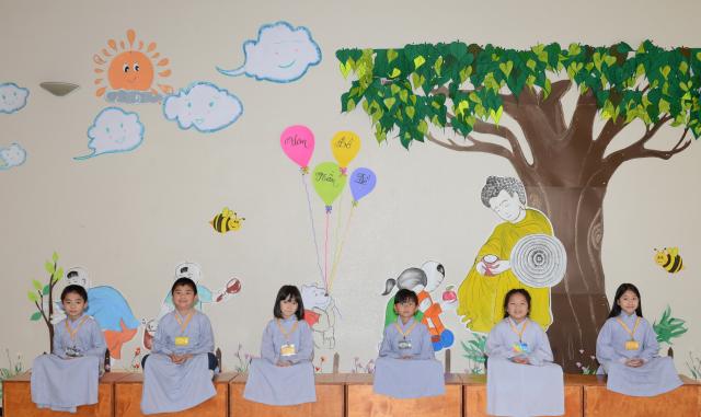 Chùa Đức Viên, San Jose, Hoa Kỳ, Khoá Tu Thiếu  Nhi Mùa Đông Năm 2017