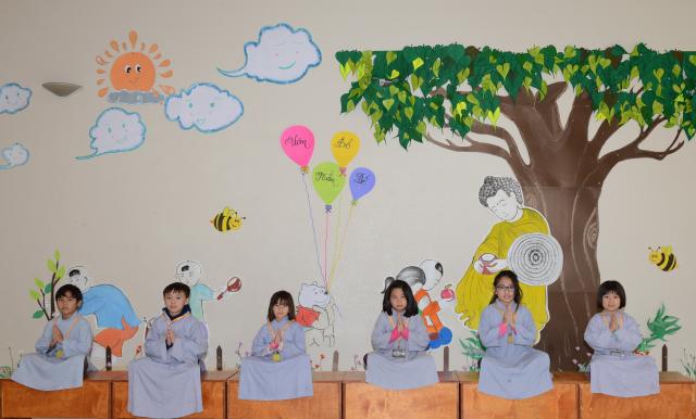 Chùa Đức Viên, San Jose, Hoa Kỳ, Khoá Tu Thiếu  Nhi Mùa Đông Năm 2017