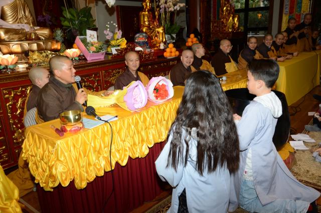 Chùa Đức Viên  San Jose ( Hoa Kỳ ) Tổ Chức Lễ Bế Mạc Khoá Tu Thiếu Nhi Mùa Đông Năm 2017
