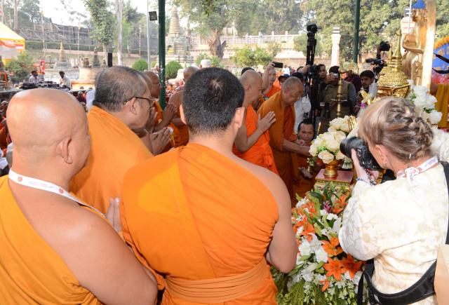 Trang Nghiêm Khai Mạc Đại Lễ Trùng Tụng Tam Tạng Thánh Điển Pali Tại Bồ Đề Đạo Tràng ( Ấn Độ ) Lần Thứ 13 năm 2017