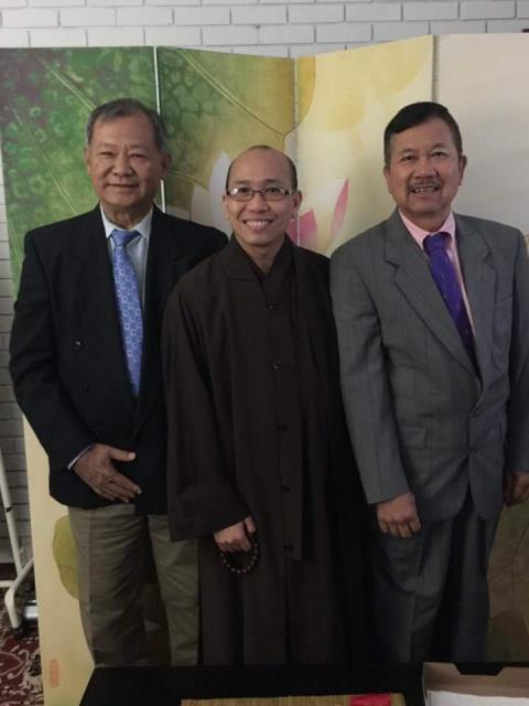 Lớp Thiền chánh niệm tại Đại Học   Loyola, Hoa Kỳ