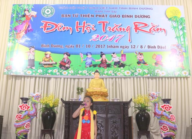 Bình Dương: Đêm Hội Trăng Rằm tại chùa Hội Khánh.