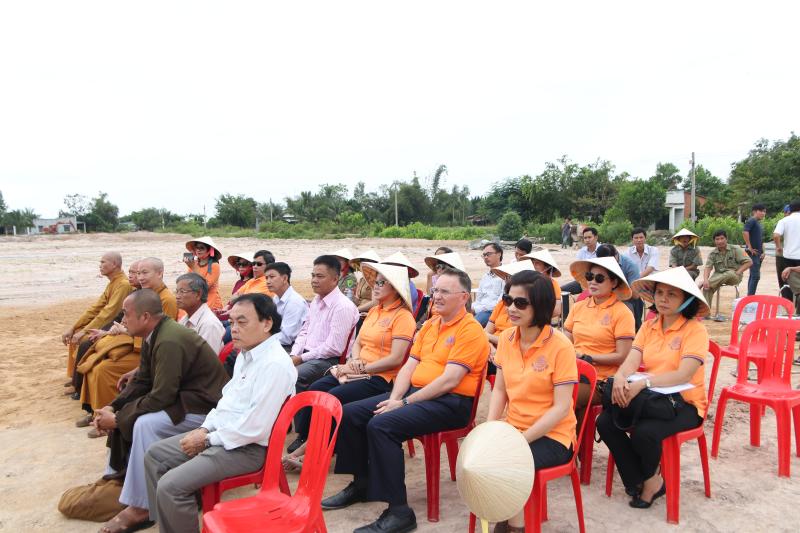 Lễ khởi công xây dựng 183 căn nhà cho 1000 kiều bào hồi hương từ Campuchia tại hồ Dầu Tiếng, Tây Ninh