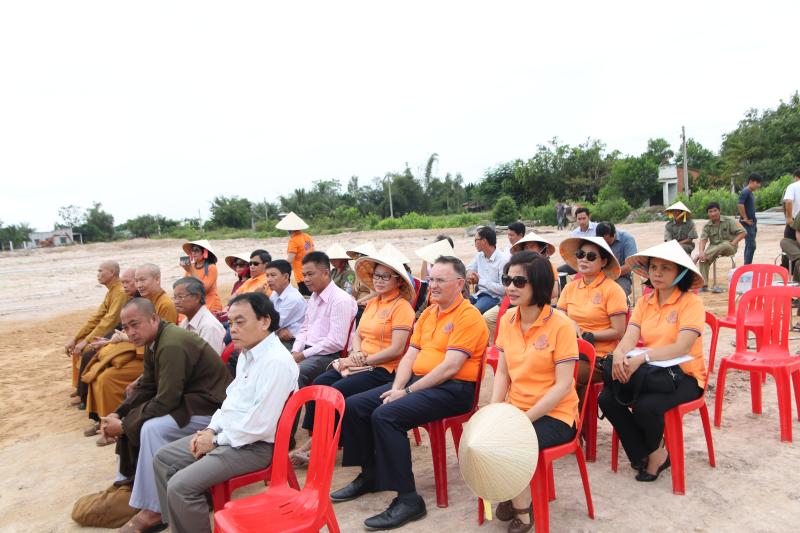 Lễ khởi công xây dựng 183 căn nhà cho 1000 kiều bào hồi hương từ Campuchia tại hồ Dầu Tiếng, Tây Ninh
