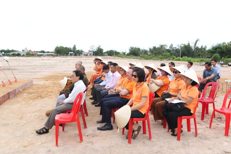 Lễ khởi công xây dựng 183 căn nhà cho 1000 kiều bào hồi hương từ Campuchia tại hồ Dầu Tiếng, Tây Ninh