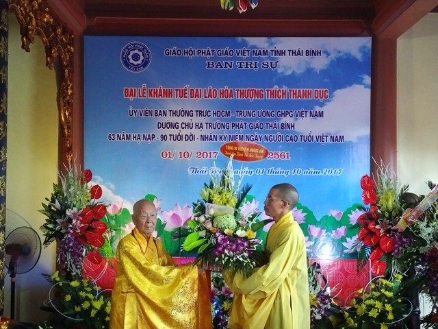 Thái Bình: Khánh tuế chúc mừng HT. Thích Thanh Dục tròn 90 tuổi