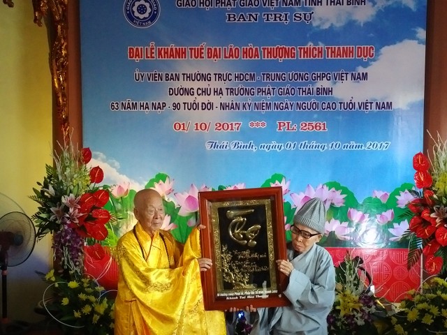 Thái Bình: Khánh tuế chúc mừng HT. Thích Thanh Dục tròn 90 tuổi